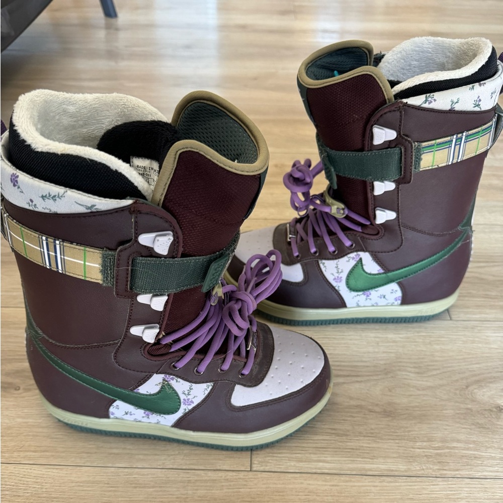 Women’s Nike Zoom Force One Snowboard Boot